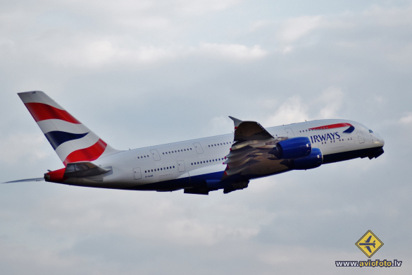 Airbus A380-841